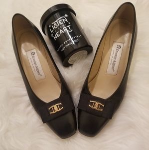 Vintage Etienne Aigner leather shoes size 7